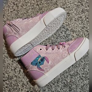 Purple High-Top Sneakers Stitch